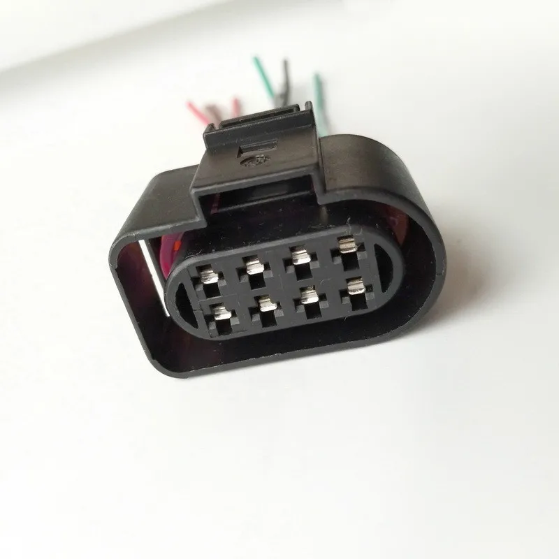 Car rear light circuit board plug connector with wire for Audi A6L (2009-2012) 8D0 973 734
Car rear light circuit board plug connector with wire for Audi A6L (2009-2012) 8D0 973 734