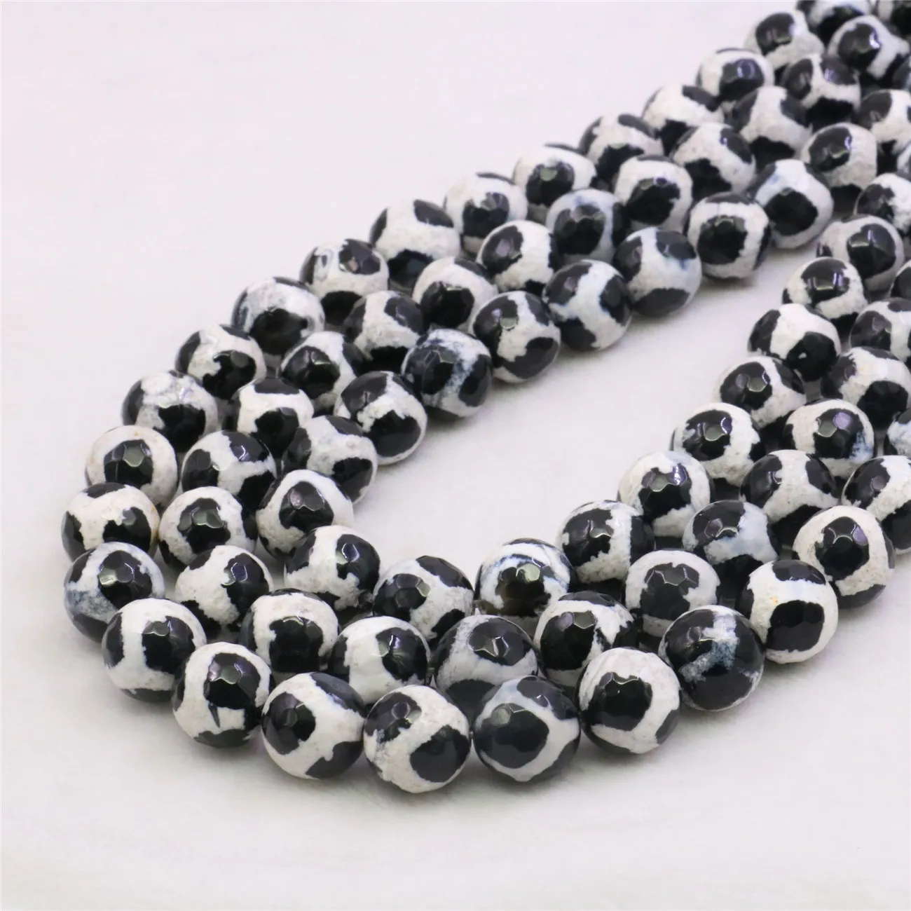 6 8 10 12mm White Black Zebra Round Agates Onyx Loose Beads Natural Stone Women Accessories DIY Hand Made Fashion Jewelry Design
6 8 10 12mm White Black Zebra Round Agates Onyx Loose Beads Natural Stone Women Accessories DIY Hand Made Fashion Jewelry Design