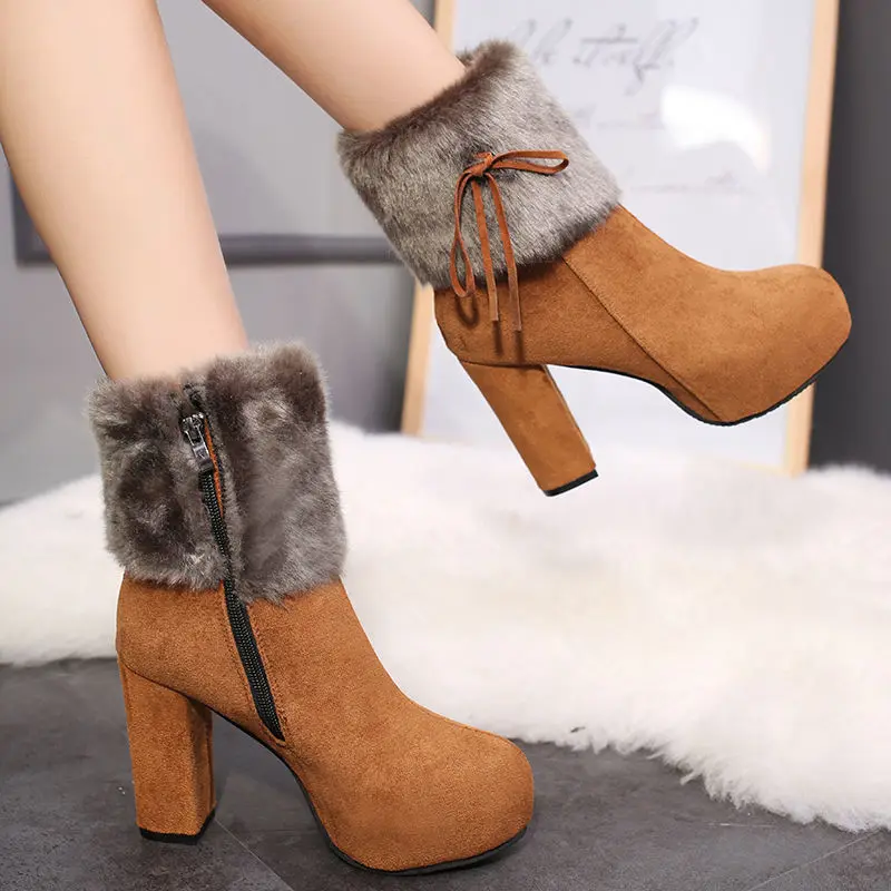 2021 New Size 35-42 Plus Size Women's Shoes for Fall/winter Martin Boots Women's Thick High-heeled Flannel Frosted Short Boots
2021 New Size 35-42 Plus Size Women's Shoes for Fall/winter Martin Boots Women's Thick High-heeled Flannel Frosted Short Boots