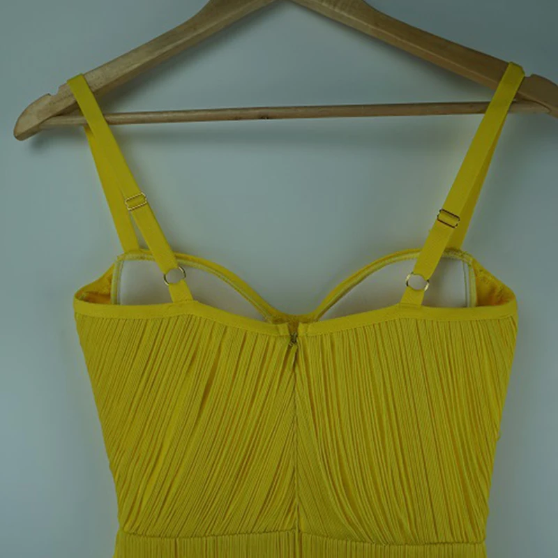 Tassel Dress for Women Yellow Backless Slip Straight Dress Party Night Black Evening Formal Dress Long Luxury 2021 Robe Longue
Tassel Dress for Women Yellow Backless Slip Straight Dress Party Night Black Evening Formal Dress Long Luxury 2021 Robe Longue