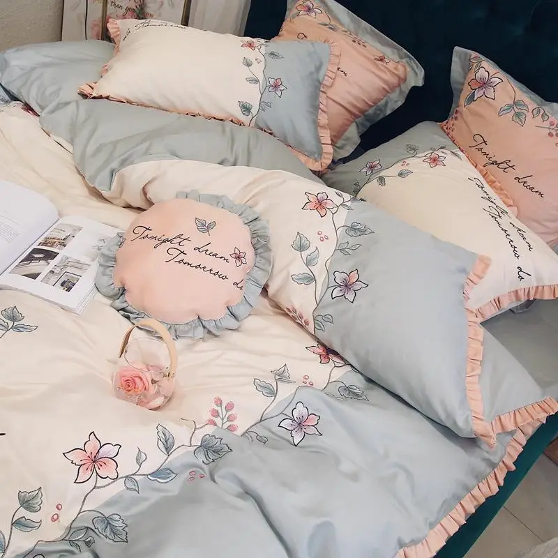 42 4/7pcs Egyptian cotton Duvet Cover Sets King Queen Size flowers Bedding Sets Pillowcases embroidery bed cover Bed Linen
42 4/7pcs Egyptian cotton Duvet Cover Sets King Queen Size flowers Bedding Sets Pillowcases embroidery bed cover Bed Linen