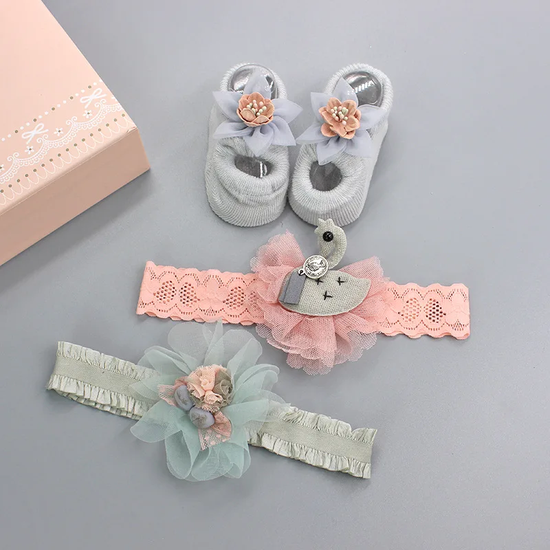 3Pcs/Set Lace Flower Baby Girl Headband Socks Set Crown Bows Newborn Hairband Headbands For Girls Turban Baby Hair Accessories
3Pcs/Set Lace Flower Baby Girl Headband Socks Set Crown Bows Newborn Hairband Headbands For Girls Turban Baby Hair Accessories