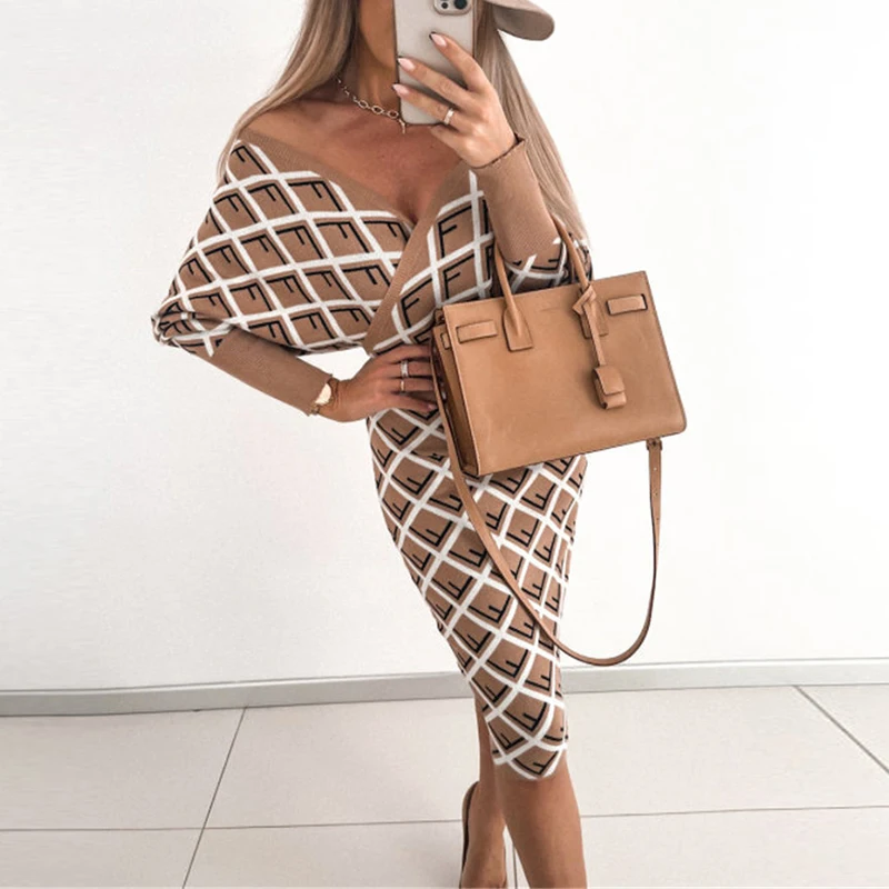 Autumn Elegant Plaid Printing Long Sleeve Dress Women Fashion V-Neck Elastic Waist Party Dresses Female 2022 Spring Casual Dress
Autumn Elegant Plaid Printing Long Sleeve Dress Women Fashion V-Neck Elastic Waist Party Dresses Female 2022 Spring Casual Dress