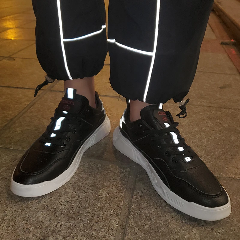 Casual Male Shoe 2020 New Men Shoes Casual Breathable Zapatos Casuales Para Hombre Fashion Sneakers Mesh Hot Sport Summer
Casual Male Shoe 2020 New Men Shoes Casual Breathable Zapatos Casuales Para Hombre Fashion Sneakers Mesh Hot Sport Summer