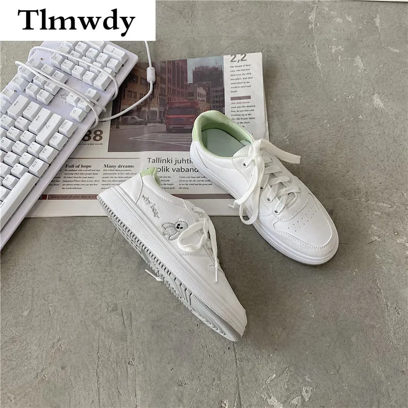 2021 New White Shoes Women's Sneakers Fashion Rhinestone Women's Flat Shoes Women Comfortable Casual Patchwork Vulcanized Shoes
2021 New White Shoes Women's Sneakers Fashion Rhinestone Women's Flat Shoes Women Comfortable Casual Patchwork Vulcanized Shoes