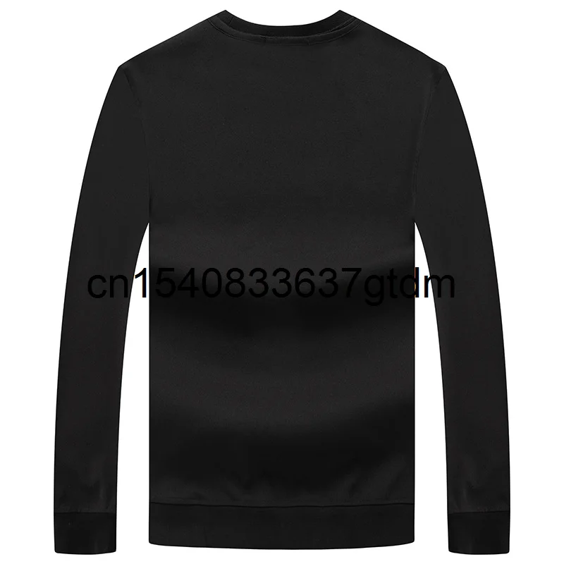 Young and middle-aged men's new fashion long sleeve sweater in autumn
Young and middle-aged men's new fashion long sleeve sweater in autumn