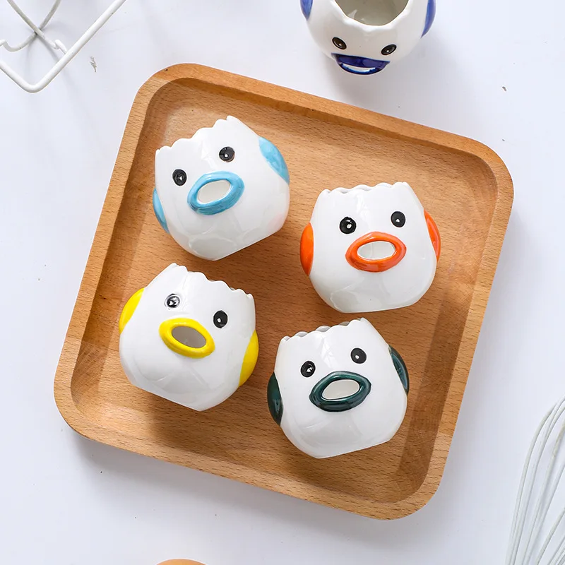 Cute Chicken Ceramic Egg White Separator Creative Egg Yolk Protein Separator Filter Baking Tools Kitchen Accessories Practical
Cute Chicken Ceramic Egg White Separator Creative Egg Yolk Protein Separator Filter Baking Tools Kitchen Accessories Practical