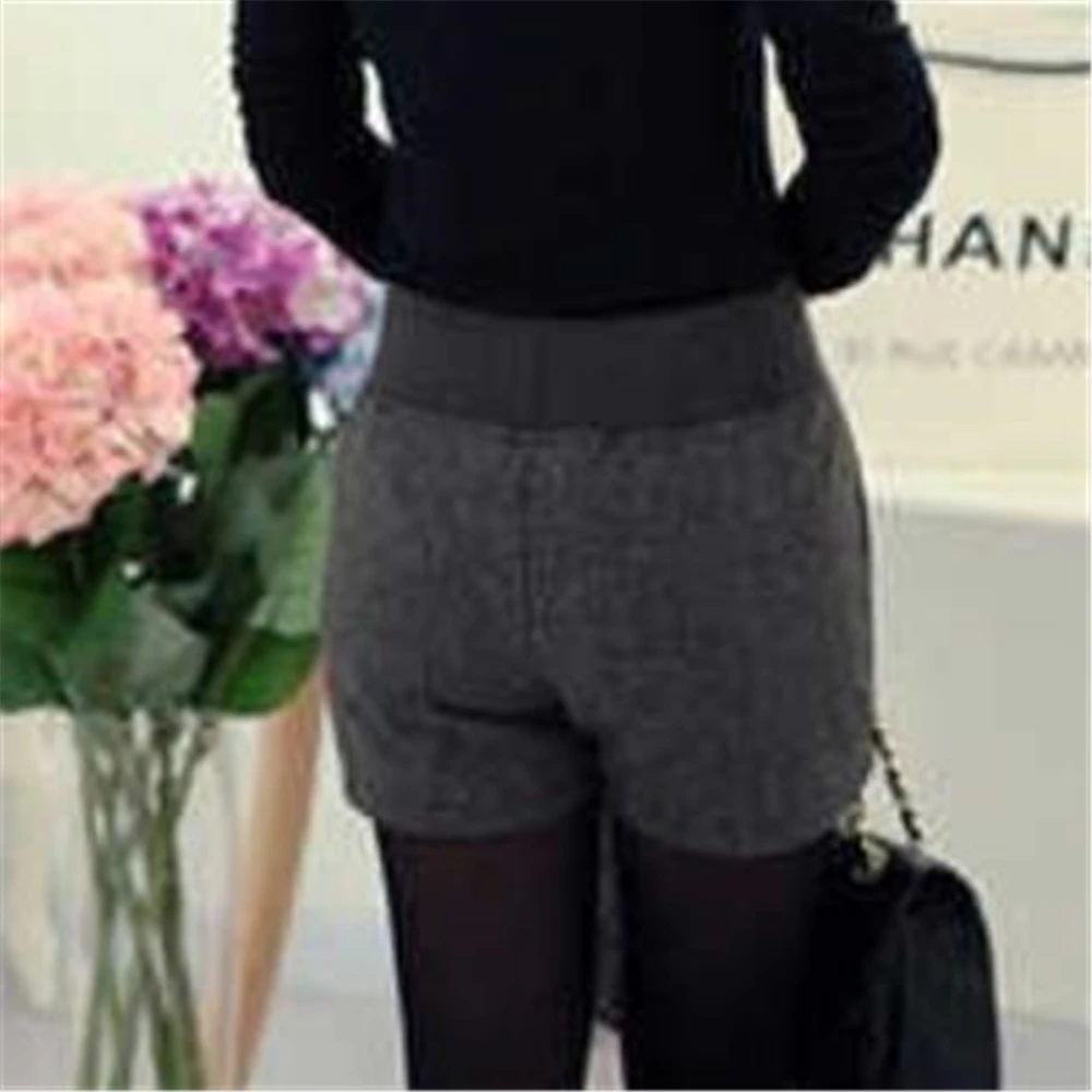 Lady Casual Pocket Winter Oversized Solid Shorts Woman Plus Size Spring Autumn High Elastic Waist Straight Thick Slim Short
Lady Casual Pocket Winter Oversized Solid Shorts Woman Plus Size Spring Autumn High Elastic Waist Straight Thick Slim Short