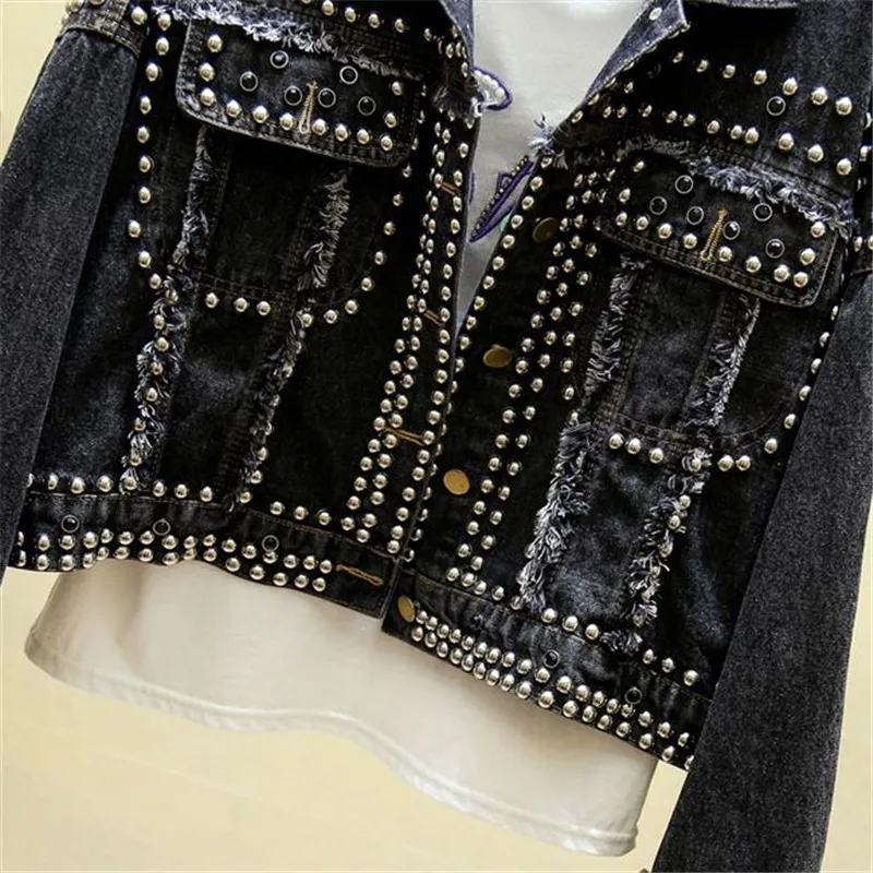 2020 New Autumn Denim Jacket Women Rivet Hand-studded Pearl Beading Short Jeans Jacket Vintage Casual Loose Black Outwear P890
2020 New Autumn Denim Jacket Women Rivet Hand-studded Pearl Beading Short Jeans Jacket Vintage Casual Loose Black Outwear P890