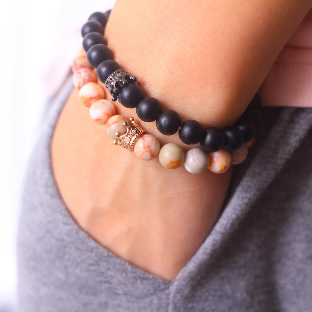 Lucky Couples Micro Beaded Bracelets Rose Gold Black Micro Crown Redstone Frosted Beads Bangles Charm Bracelet for Men Women 
Lucky Couples Micro Beaded Bracelets Rose Gold Black Micro Crown Redstone Frosted Beads Bangles Charm Bracelet for Men Women