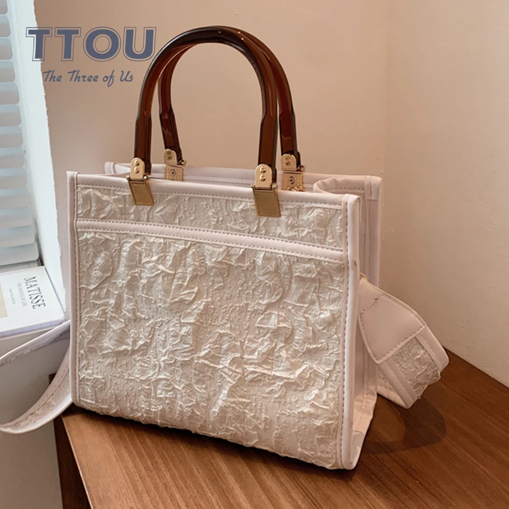 Large Capacity PU Leather Crossbody Shoulder Bag 2021 Women Brand Solid Color Handbag Fashion Lace Design Ladies Casual Tote Bag
Large Capacity PU Leather Crossbody Shoulder Bag 2021 Women Brand Solid Color Handbag Fashion Lace Design Ladies Casual Tote Bag