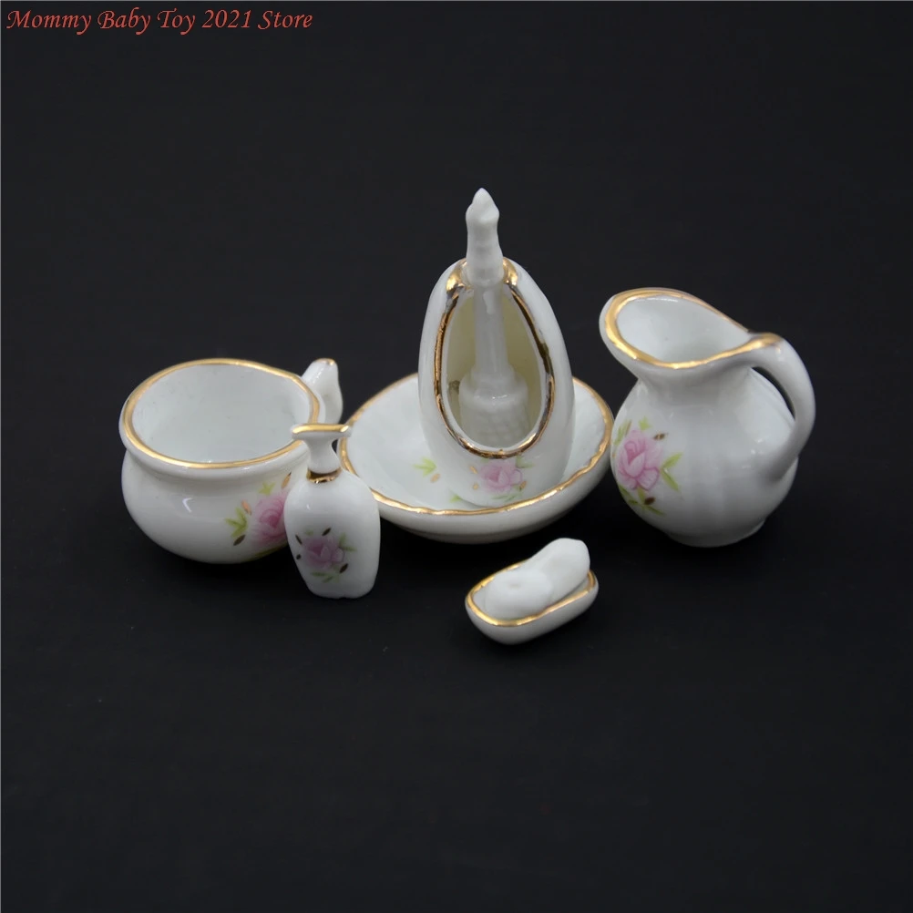 8Pcs 1/12 Miniature Floral Ceramic Pastel Rose Dollhouse Bath Decoration Dolls Gift Kit Dollhouse Furniture Bathroom Accessories
8Pcs 1/12 Miniature Floral Ceramic Pastel Rose Dollhouse Bath Decoration Dolls Gift Kit Dollhouse Furniture Bathroom Accessories