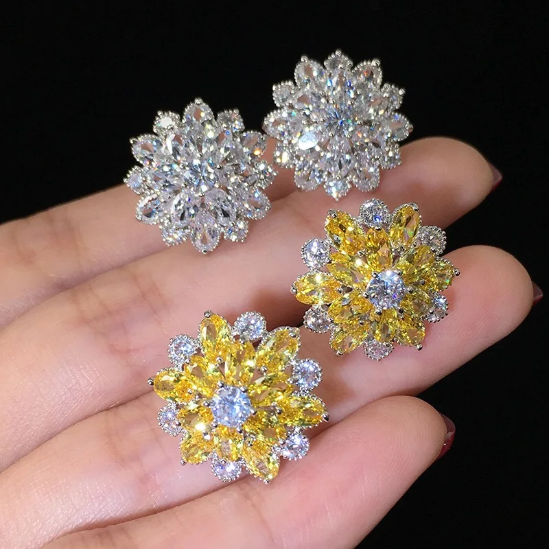 Bling Zircon Sun Flower Stud Earrings Cubic Zirconia Earrings for Women Fashion Luxury Party Gifts Summer jewelry
Bling Zircon Sun Flower Stud Earrings Cubic Zirconia Earrings for Women Fashion Luxury Party Gifts Summer jewelry