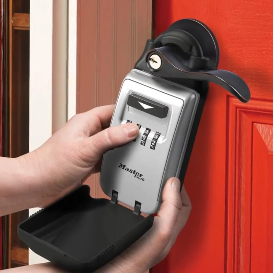 Master Lock 5420D Key Safe Box Keys Storage Padlock Combination Universal Lock Box 4-digit Password Security Organizer Boxes
Master Lock 5420D Key Safe Box Keys Storage Padlock Combination Universal Lock Box 4-digit Password Security Organizer Boxes