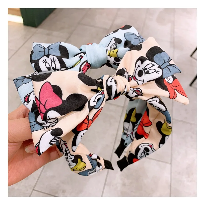 Disney мультфильм все-матч шелковая в стиле ретро с принтом «Микки Маус», с двойным бантом детская лента для волос заколка для волос
Disney мультфильм все-матч шелковая в стиле ретро с принтом «Микки Маус», с двойным бантом детская лента для волос заколка для волос