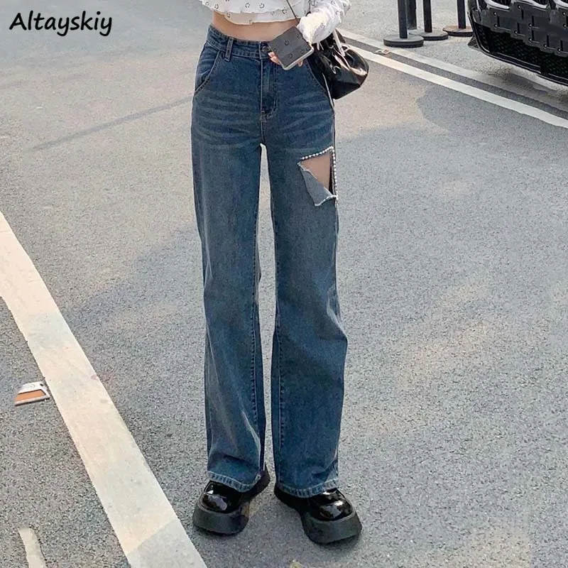Ripped Hole Vintage Jeans Women High Waist Straight Slim Wide-leg Mopping Streetwear Denim Trousers Retro Harajuku Leisure Chic
Ripped Hole Vintage Jeans Women High Waist Straight Slim Wide-leg Mopping Streetwear Denim Trousers Retro Harajuku Leisure Chic