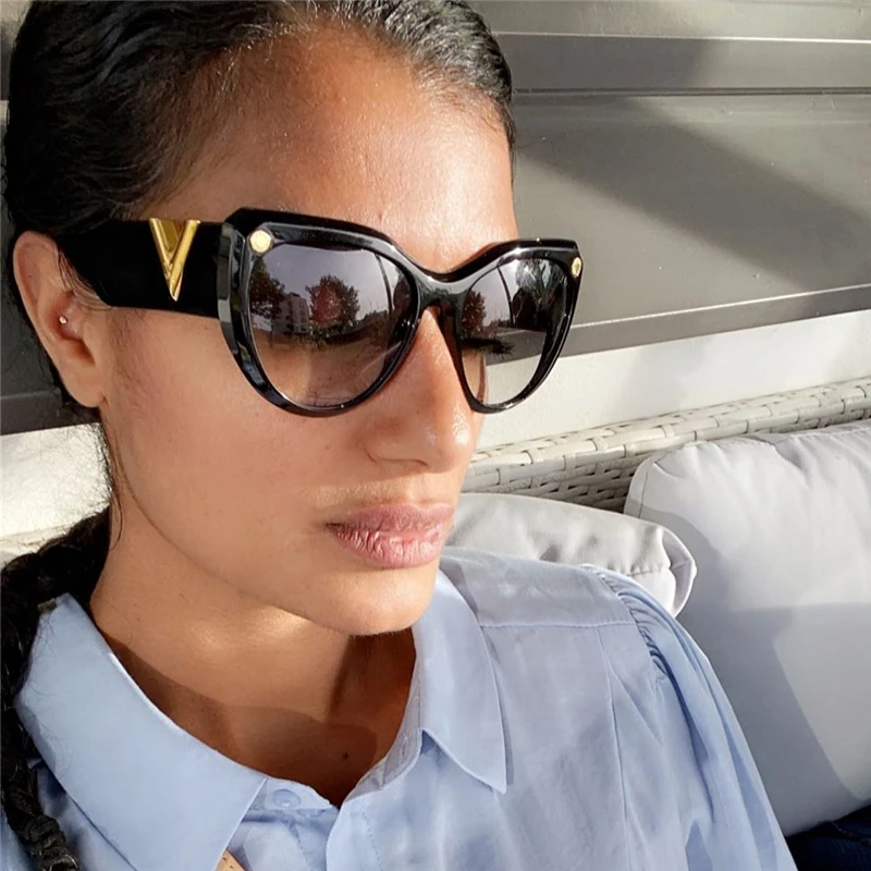 Vintage Cateye Sunglasses Women Sexy Retro Large Cat Eye Sun Glasses Brand Designer Colorful Eyewear For Female Oculos De Sol
Vintage Cateye Sunglasses Women Sexy Retro Large Cat Eye Sun Glasses Brand Designer Colorful Eyewear For Female Oculos De Sol