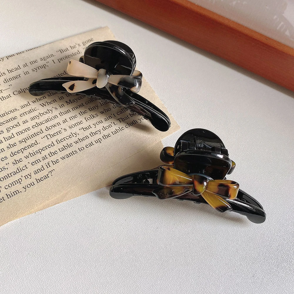 Retro Hair Claw Acetate Hair Accessories Classic Bow Hair Claw Clips For Women Fashion Headwear Hairpins
Retro Hair Claw Acetate Hair Accessories Classic Bow Hair Claw Clips For Women Fashion Headwear Hairpins