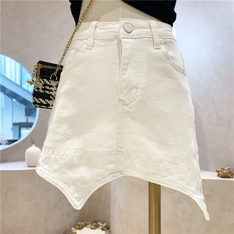 New Women's Clothing Summer 2021 Fashion Design sense High waist Versatile retro irregular A-line denim skirt
New Women's Clothing Summer 2021 Fashion Design sense High waist Versatile retro irregular A-line denim skirt