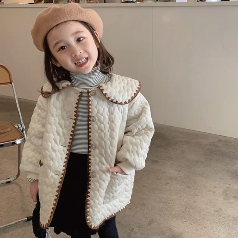 Утепленные Пальто и куртки для девочек 2021 теплая одежда Зимняя верхняя одежда с отложным воротником однобортная куртка с карманами
Утепленные Пальто и куртки для девочек 2021 теплая одежда Зимняя верхняя одежда с отложным воротником однобортная куртка с карманами