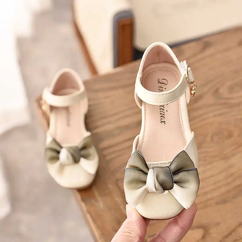 Girls Leather Shoes Kids Princess Flats Sandals Wedding Party Bowtie Sweet Shoes School Performance Shoes Fashion New E695
Girls Leather Shoes Kids Princess Flats Sandals Wedding Party Bowtie Sweet Shoes School Performance Shoes Fashion New E695