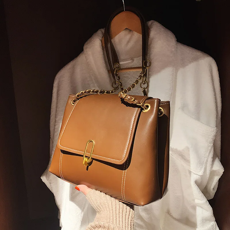 Retro ladies simple large capacity shoulder bag crocodile pattern French bag PU leather shoulder bag female chain travel 2021
Retro ladies simple large capacity shoulder bag crocodile pattern French bag PU leather shoulder bag female chain travel 2021