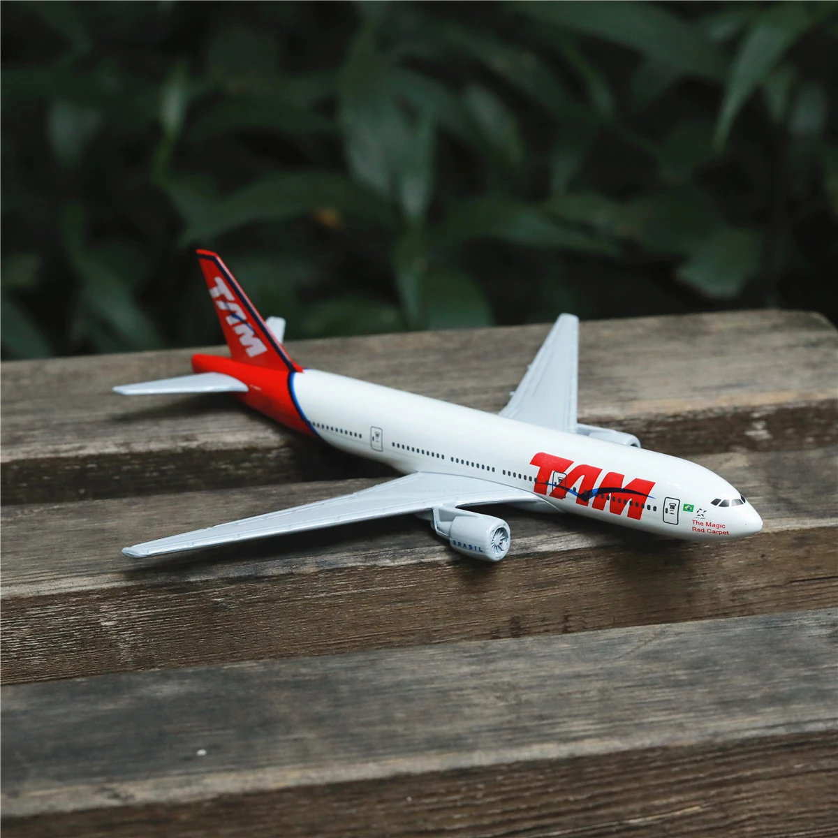 TAM B777 Aircraft Model 6" Metal Airplane Diecast Mini Moto Collection Eduactional Toys for Children
TAM B777 Aircraft Model 6" Metal Airplane Diecast Mini Moto Collection Eduactional Toys for Children