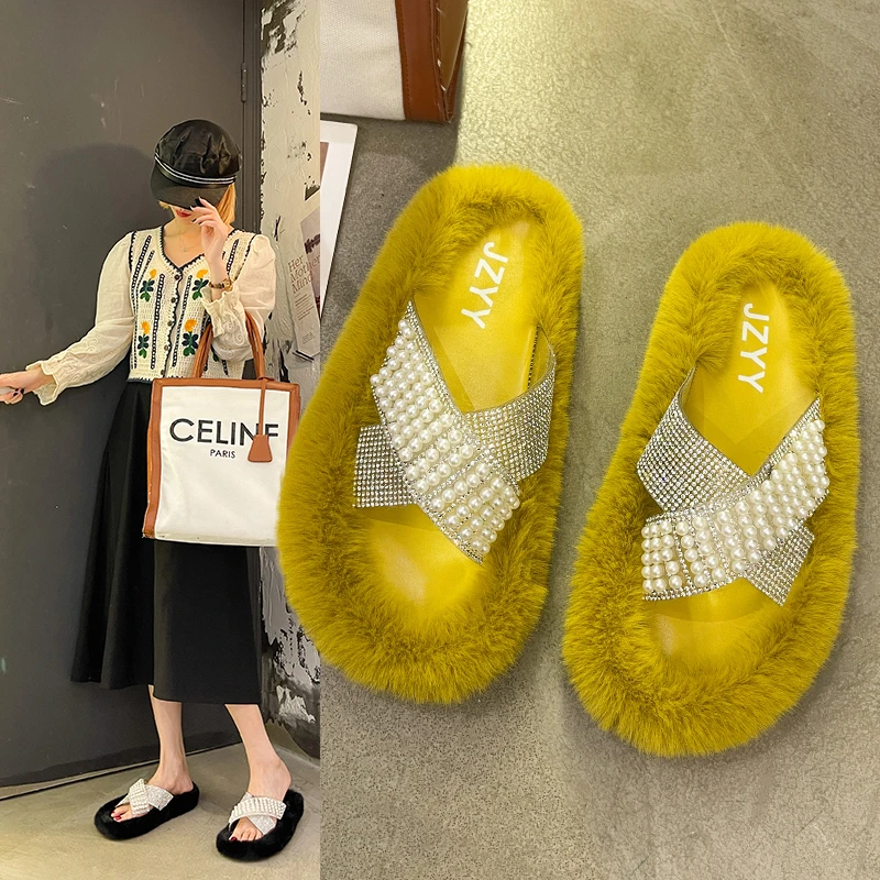Artificial Plush Home Slippers Fluffy Ladies Slippers Comfortable Flat Sandals Pearl Rhinestone Women's Shoes Indoor Flip-Flops
Artificial Plush Home Slippers Fluffy Ladies Slippers Comfortable Flat Sandals Pearl Rhinestone Women's Shoes Indoor Flip-Flops