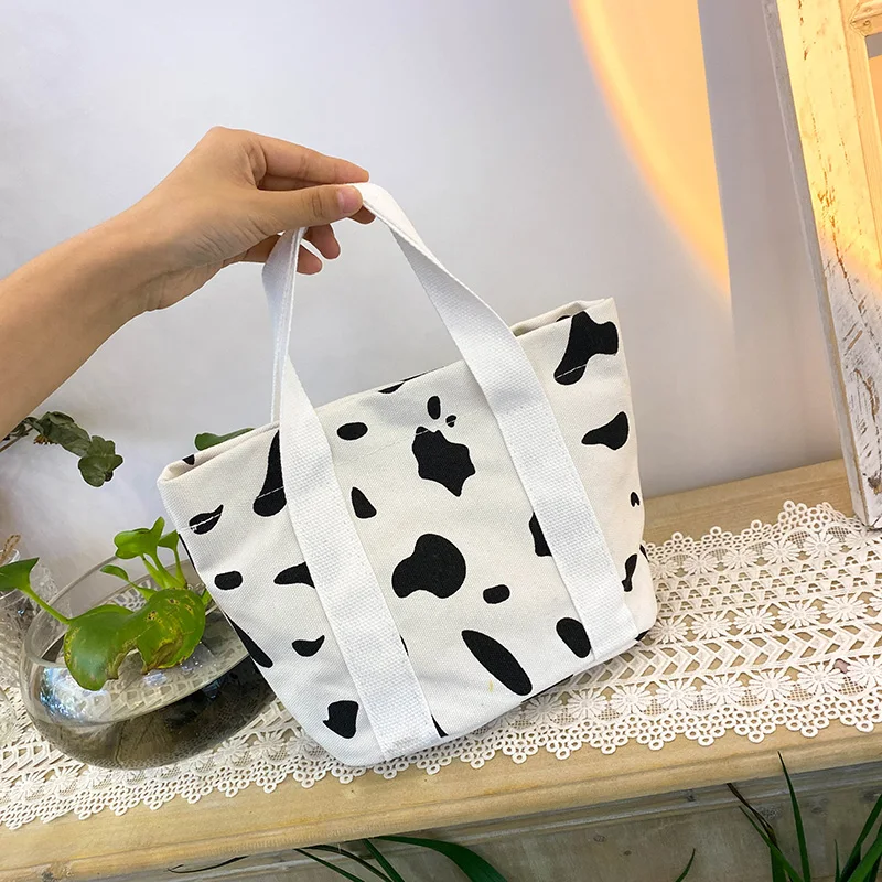 Женская Холщовая Сумка-тоут с цветочным принтом, повседневный пляжный саквояж на плечо, вместительная сумочка-тоут для покупок, лето 
Женская Холщовая Сумка-тоут с цветочным принтом, повседневный пляжный саквояж на плечо, вместительная сумочка-тоут для покупок, лето