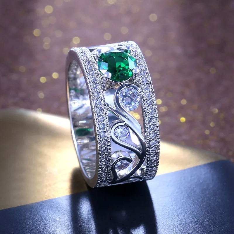 USTAR Hollow out flower Green Stone wedding rings for women Cubic zirconia wide finger engagement ring female Vintage jewelry
USTAR Hollow out flower Green Stone wedding rings for women Cubic zirconia wide finger engagement ring female Vintage jewelry