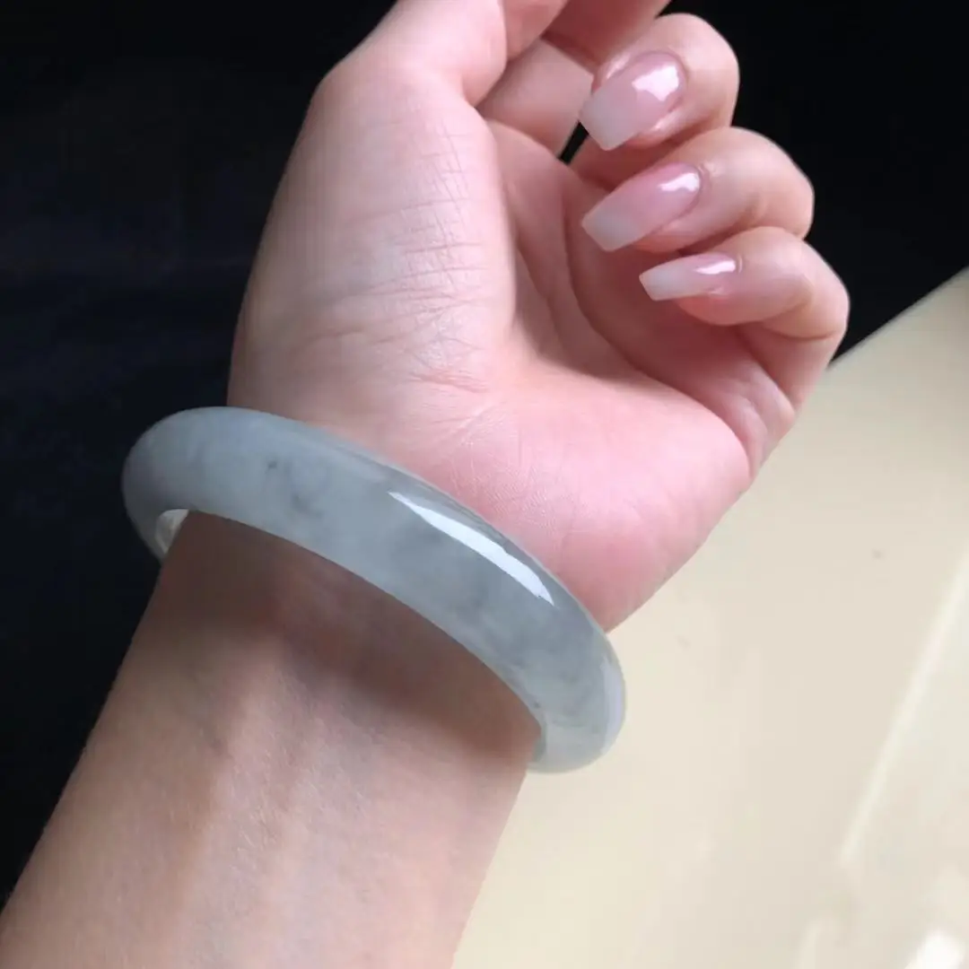 Burma 100%Genuine High-end Jadeite Bracelet Jewelry Jade Bangles For Women 57mm (With Certificate)
Burma 100%Genuine High-end Jadeite Bracelet Jewelry Jade Bangles For Women 57mm (With Certificate)