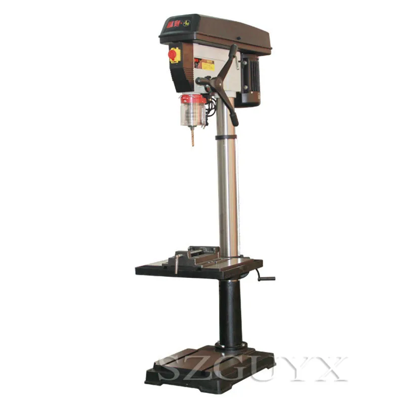 Machinery & Accessories 
Machinery & Accessories