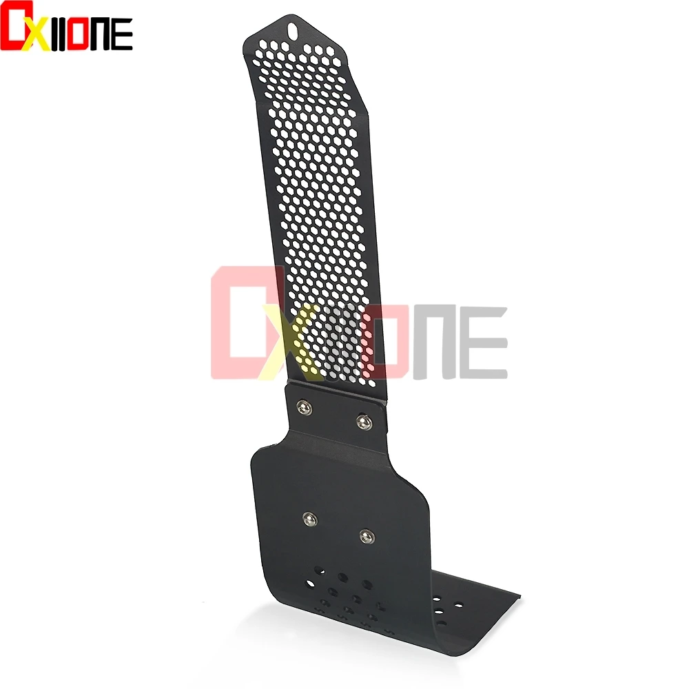 For Triumph Thruxton Motorcycle Engine Guard Skid Plate Oil Cooler Cover Thruxton 2003-2016 Steve McQueen Edition2011-2015 2014 
For Triumph Thruxton Motorcycle Engine Guard Skid Plate Oil Cooler Cover Thruxton 2003-2016 Steve McQueen Edition2011-2015 2014