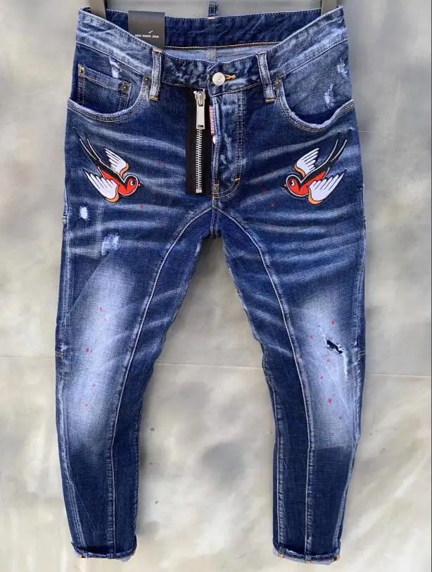 Classic, authentic, Men's Women's Hole Painted Stiletto Jeans, DSQUARED2, Spring / Summer, T129, 2021
Classic, authentic, Men's Women's Hole Painted Stiletto Jeans, DSQUARED2, Spring / Summer, T129, 2021