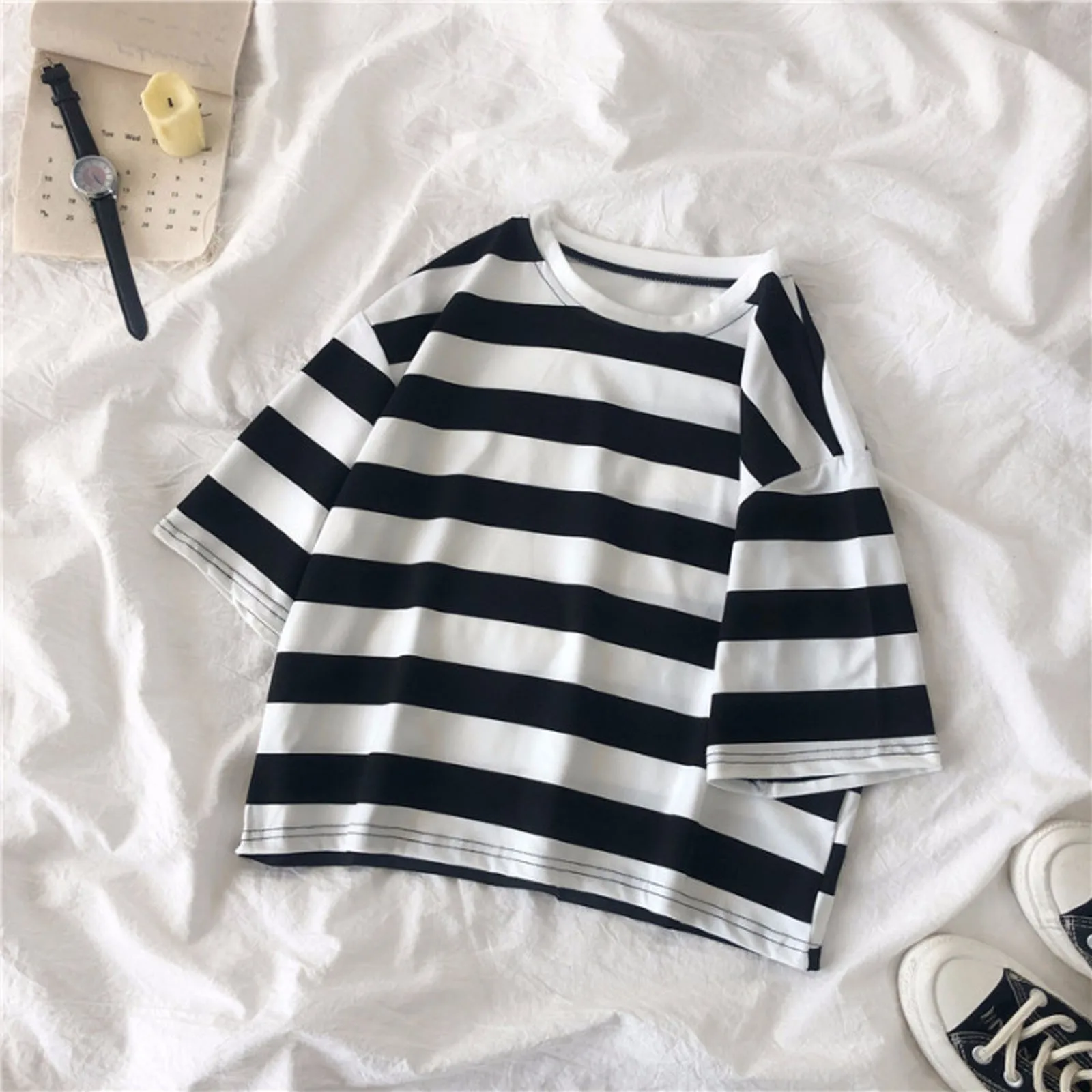 Stripe Blouse Women summer Girls Casual Short Sleeve O Neck Loose Blouse Tops Harajuku Streetwear Oversized Clothing 2021
Stripe Blouse Women summer Girls Casual Short Sleeve O Neck Loose Blouse Tops Harajuku Streetwear Oversized Clothing 2021