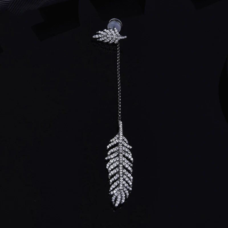 S925 Sterling Silver Classic Long Feather Tassel Earrings Female Leaf Ear Hook Fashion Personality Bohemian Style Jewelry Gift
S925 Sterling Silver Classic Long Feather Tassel Earrings Female Leaf Ear Hook Fashion Personality Bohemian Style Jewelry Gift