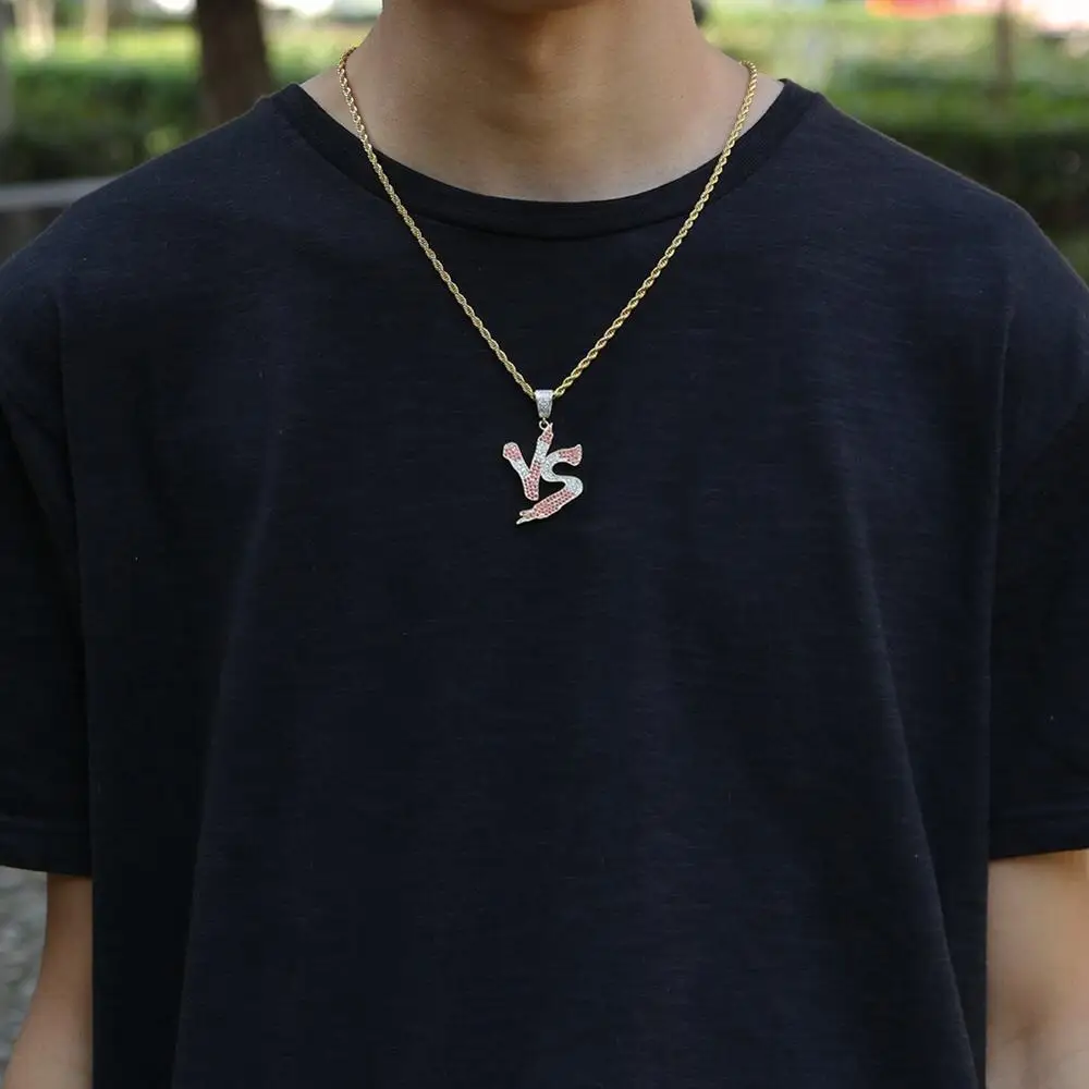 punk VS Letter Pendant Necklace Micro Pave Cubic Zircon Stones Gold Color Plated Charm For Men Women Hip Hop Jewelry
punk VS Letter Pendant Necklace Micro Pave Cubic Zircon Stones Gold Color Plated Charm For Men Women Hip Hop Jewelry