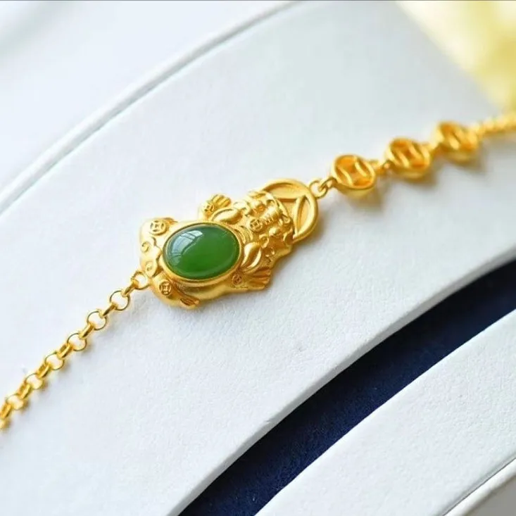 S925 Silver Natural Hetian Jade Jasper Women's Simple and Fashionable Rose Gold Women's Wild Bracelet Girlfriends' Gift
S925 Silver Natural Hetian Jade Jasper Women's Simple and Fashionable Rose Gold Women's Wild Bracelet Girlfriends' Gift