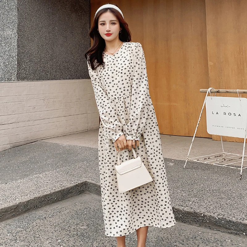 Spring Women's Clothes 2021 New plus Size Loose Slimming Long Sleeve Skirt French Chiffon Floral Dress
Spring Women's Clothes 2021 New plus Size Loose Slimming Long Sleeve Skirt French Chiffon Floral Dress