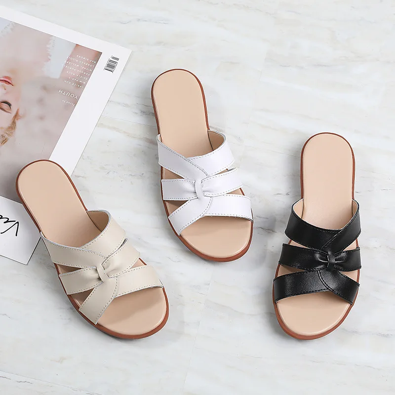 Summer Ladies Flat Leather Slippers Soft-Soled Casual Women's Sandals Open Toe Slippers Can Be Worn Outside Best Selling 2021
Summer Ladies Flat Leather Slippers Soft-Soled Casual Women's Sandals Open Toe Slippers Can Be Worn Outside Best Selling 2021