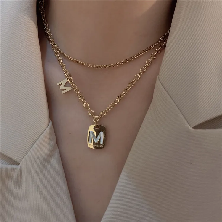 Light Luxury Titanium Steel Shell Inlaid Mother-of-pearl Necklace Female Double Clavicle Chain Retro Simple Clavicle Chain
Light Luxury Titanium Steel Shell Inlaid Mother-of-pearl Necklace Female Double Clavicle Chain Retro Simple Clavicle Chain