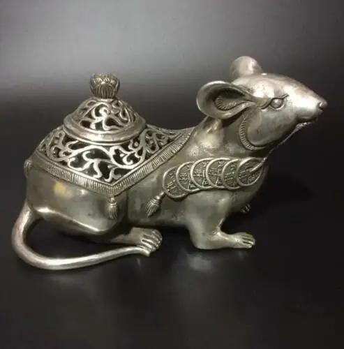Collection Archaize Tibet Silver Copper Carved Mouse Animal Statue Incense Burner Censer
Collection Archaize Tibet Silver Copper Carved Mouse Animal Statue Incense Burner Censer
