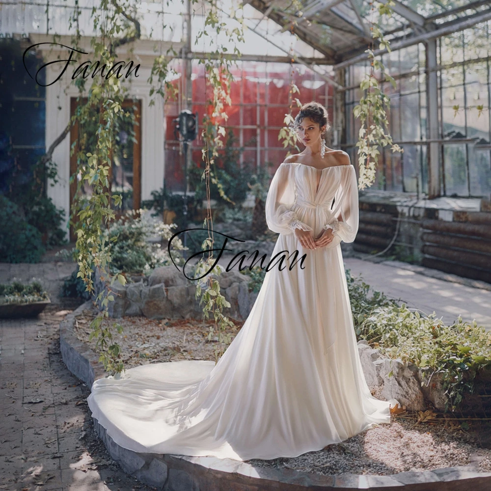 Boat Neck Long Sleeve A-Line Wedding Dresses Simple See-Through Court Train Chiffon Bridal Gown robe de soirée de mariage платье
Boat Neck Long Sleeve A-Line Wedding Dresses Simple See-Through Court Train Chiffon Bridal Gown robe de soirée de mariage платье