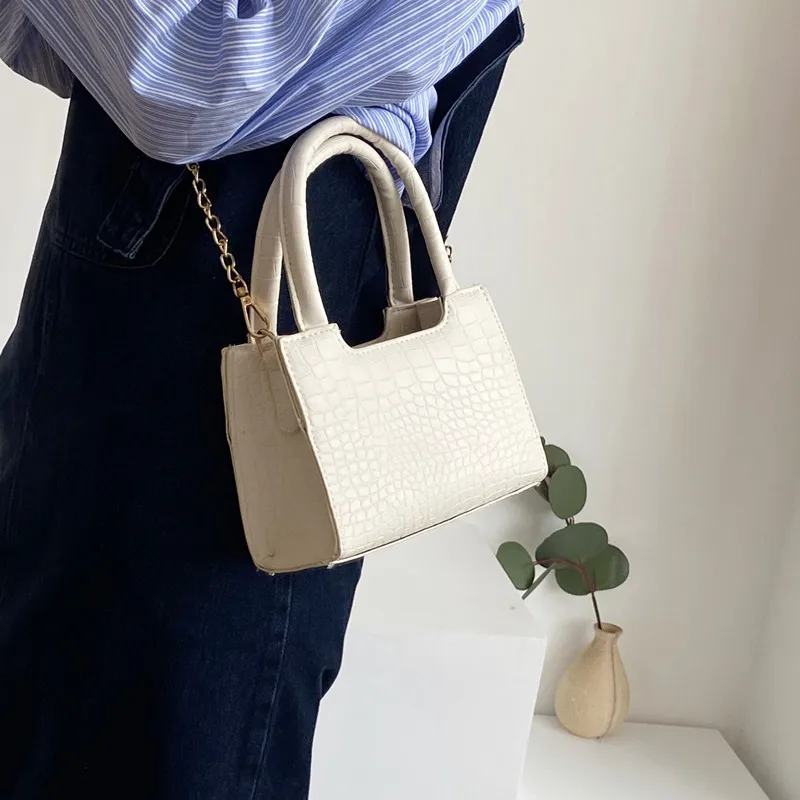 Women's Small Square Daily Tote Candy Color PU Leather Female Chain Shoulder Crossbody Bags Fashion Ladies Purse Top-handle Bag
Women's Small Square Daily Tote Candy Color PU Leather Female Chain Shoulder Crossbody Bags Fashion Ladies Purse Top-handle Bag