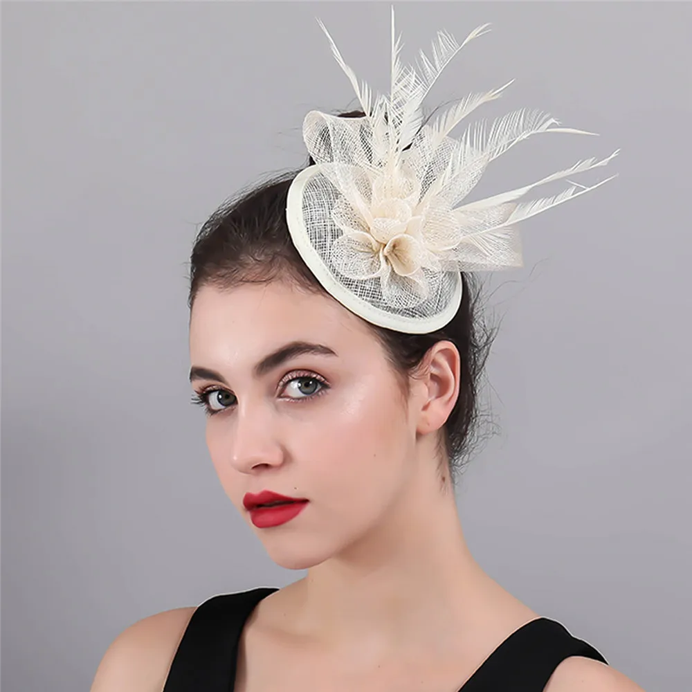 Ivory Sinamay Hat Top Rose Wedding Fascinator Headband Hats Hair Clips Feather Headwear Party Tea Hats Chapeau Caps High Quality
Ivory Sinamay Hat Top Rose Wedding Fascinator Headband Hats Hair Clips Feather Headwear Party Tea Hats Chapeau Caps High Quality