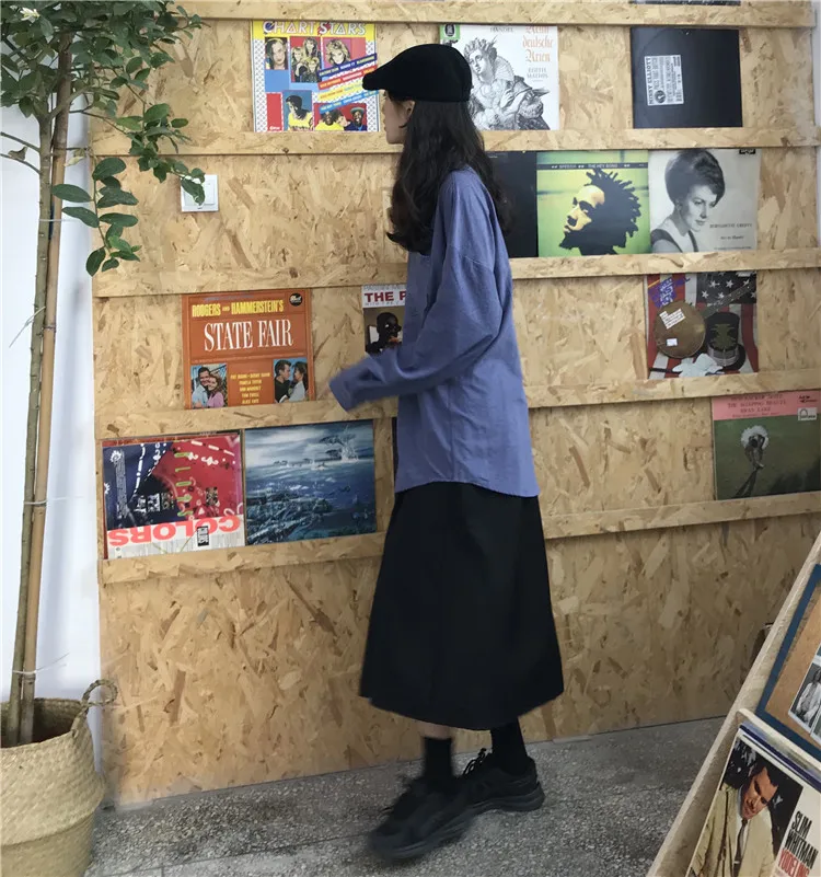 Make firm offers to loose pure color restoring ancient ways is contracted women long sleeve shirt
Make firm offers to loose pure color restoring ancient ways is contracted women long sleeve shirt