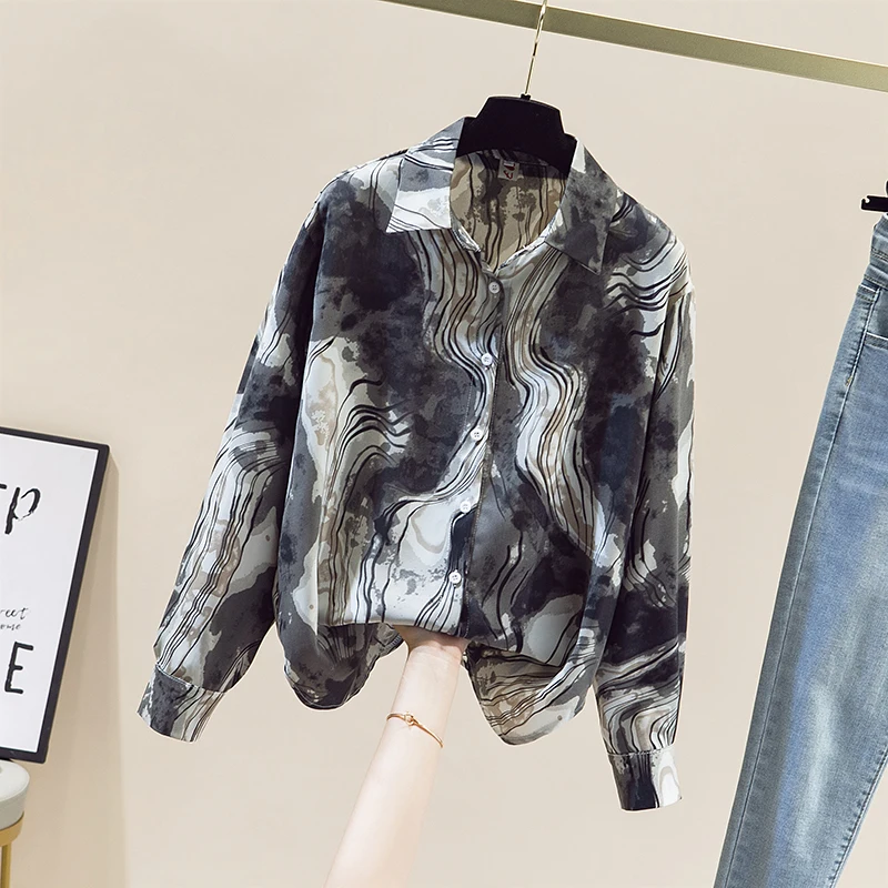 Autumn New Fashion High Street Women Turn Down Collar Long Sleeve Retro Print Casual Shirts Ladies Shirt Female Blouse Tops
Autumn New Fashion High Street Women Turn Down Collar Long Sleeve Retro Print Casual Shirts Ladies Shirt Female Blouse Tops