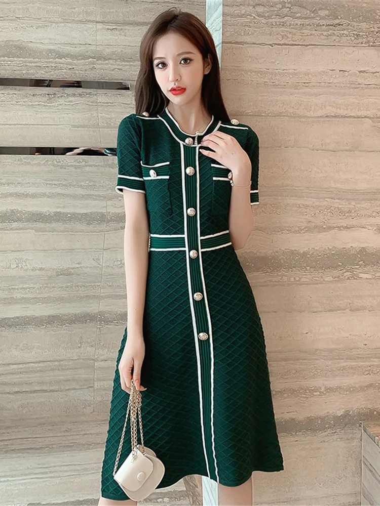 Summer short-sleeved high-level French knitted Dress waist is thinner ladies temperament medium long Small Fragrance Dress Women
Summer short-sleeved high-level French knitted Dress waist is thinner ladies temperament medium long Small Fragrance Dress Women