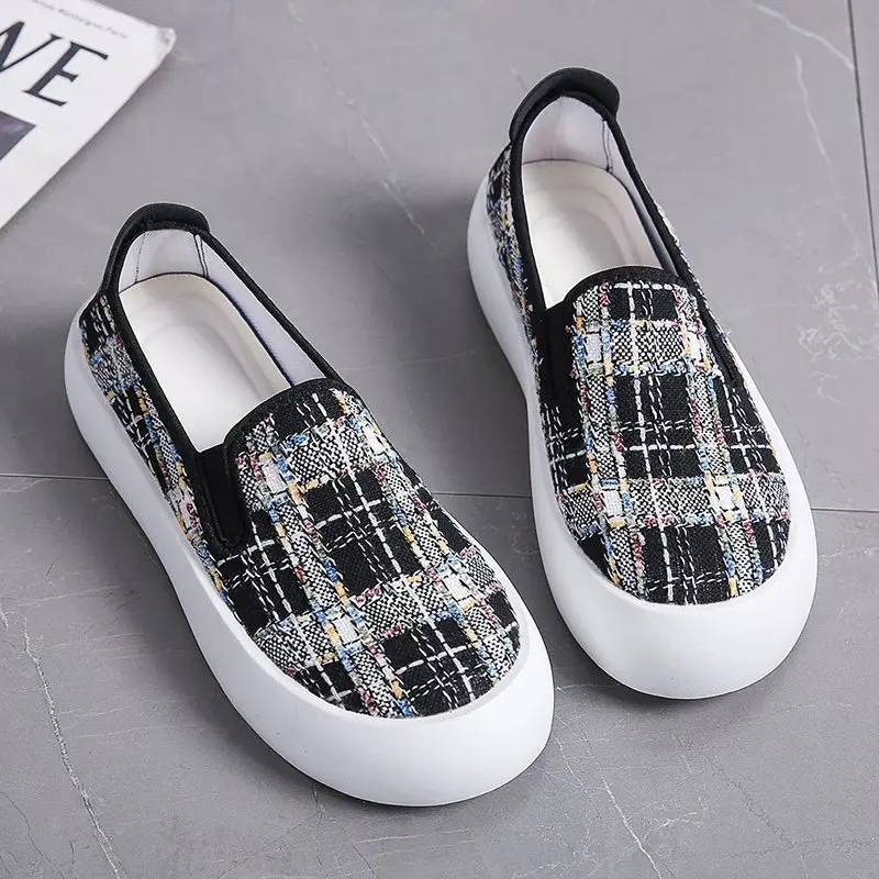 Thick-soled Loafers Women's Spring New Style Retro British Style Platform Casual Shoes
Thick-soled Loafers Women's Spring New Style Retro British Style Platform Casual Shoes