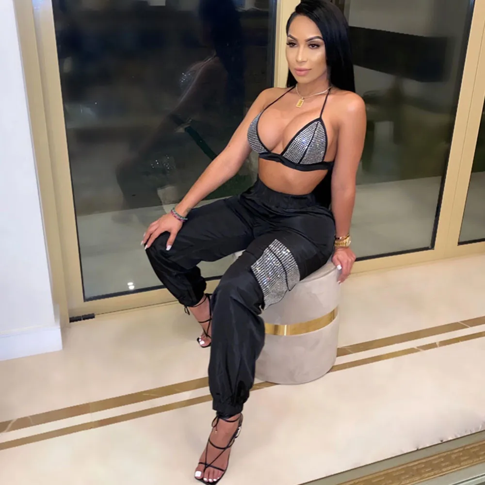 Sparkly Rhinestone Diamond Club Party Two Piece Set Women Matching Sets Fall Winter Bra Crop Top and Pants Suit Chandals Mujer
Sparkly Rhinestone Diamond Club Party Two Piece Set Women Matching Sets Fall Winter Bra Crop Top and Pants Suit Chandals Mujer